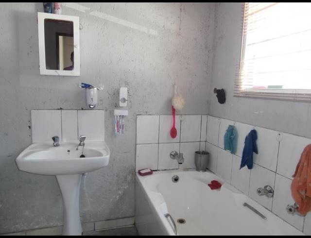 3 BEDROOM TOWNHOUSE FOR SALE IN BRACKENDOWNS